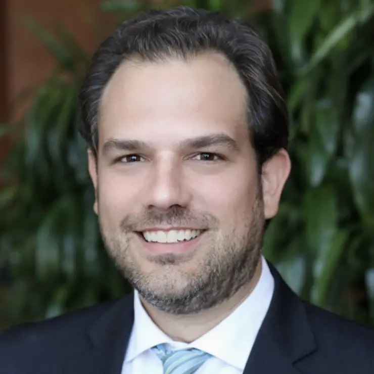 Eddie Fernandez (square)