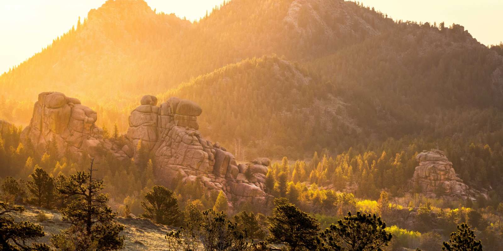 Blair wallis green mtn vedauwoo summer sunrise 20220617 0009 SMALL