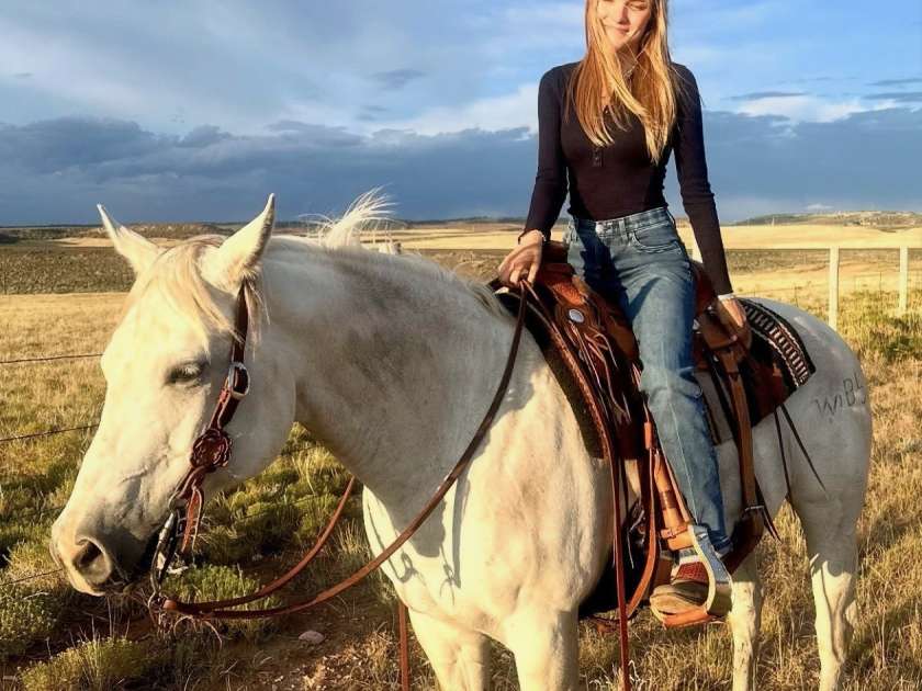 Math Hero Lainie and Horse