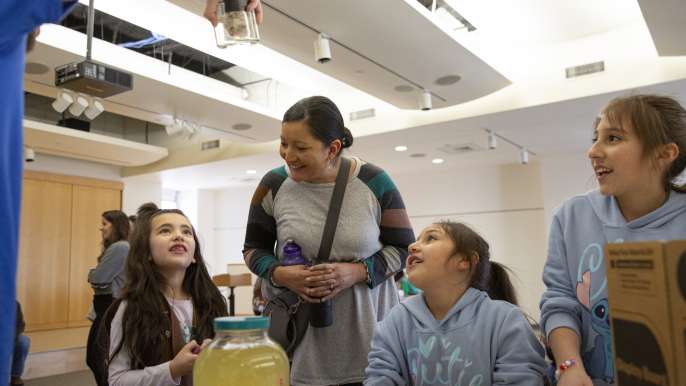 Parent and girlscouts
